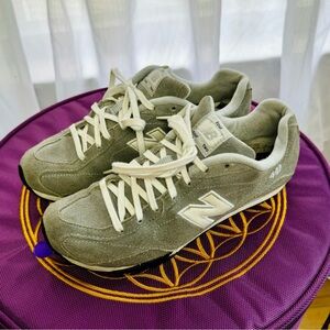 New Balance 442 Sneaker, Grey, Size 7.5